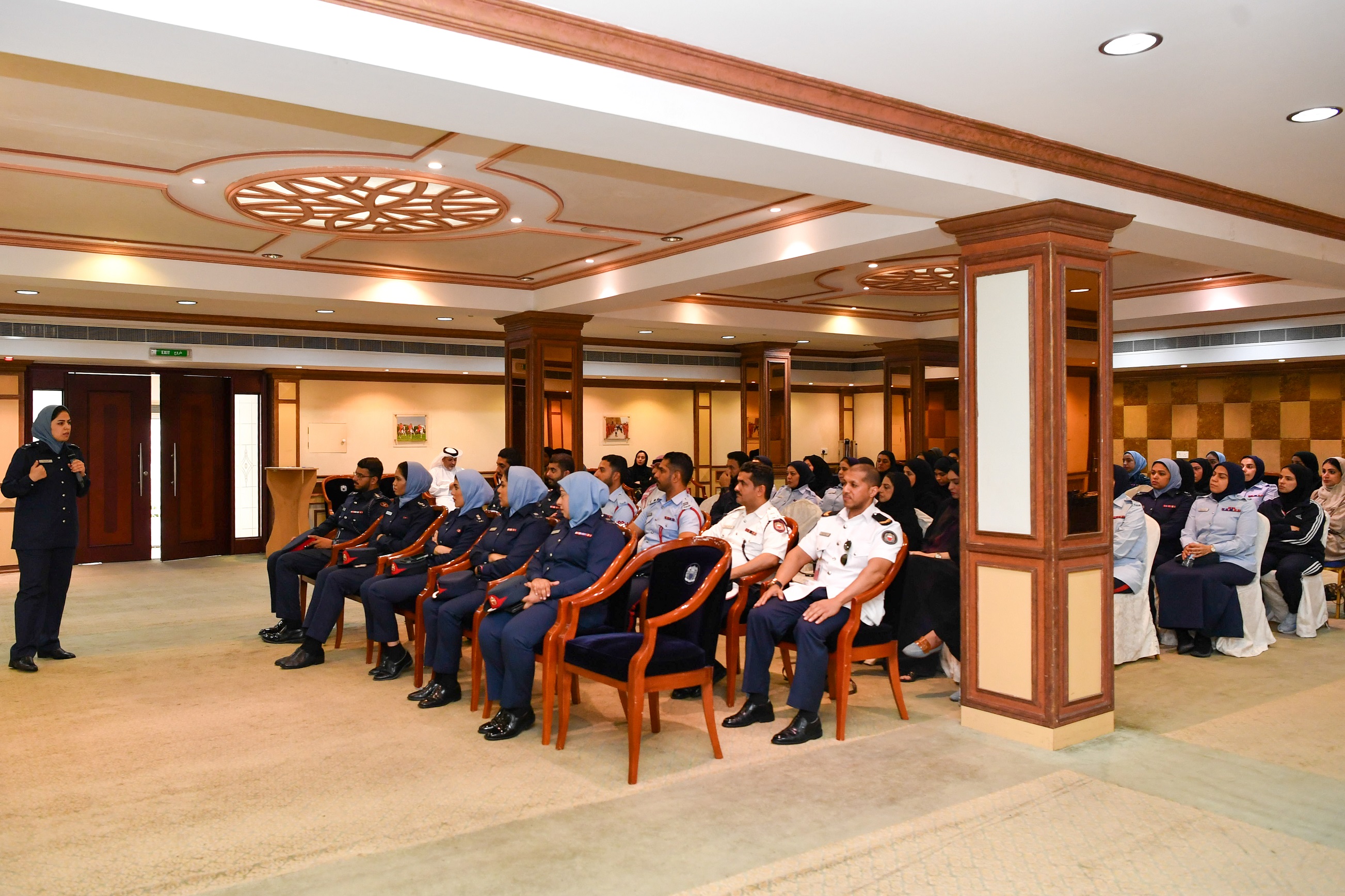 وحدة حماية الطفل في الفضاء الإلكتروني تنظم دورة الحماية الرقمية الأولى لمنتسبي وزارة الداخلية<